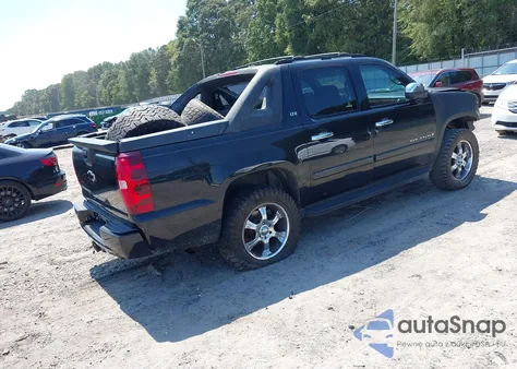 2007 Chevrolet Avalanche 1500 Ltz из США, поврежденный, VIN 3GNEC12097G160200